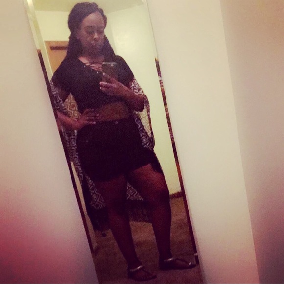 Meet your Posher, Char - Picture 2 of 2